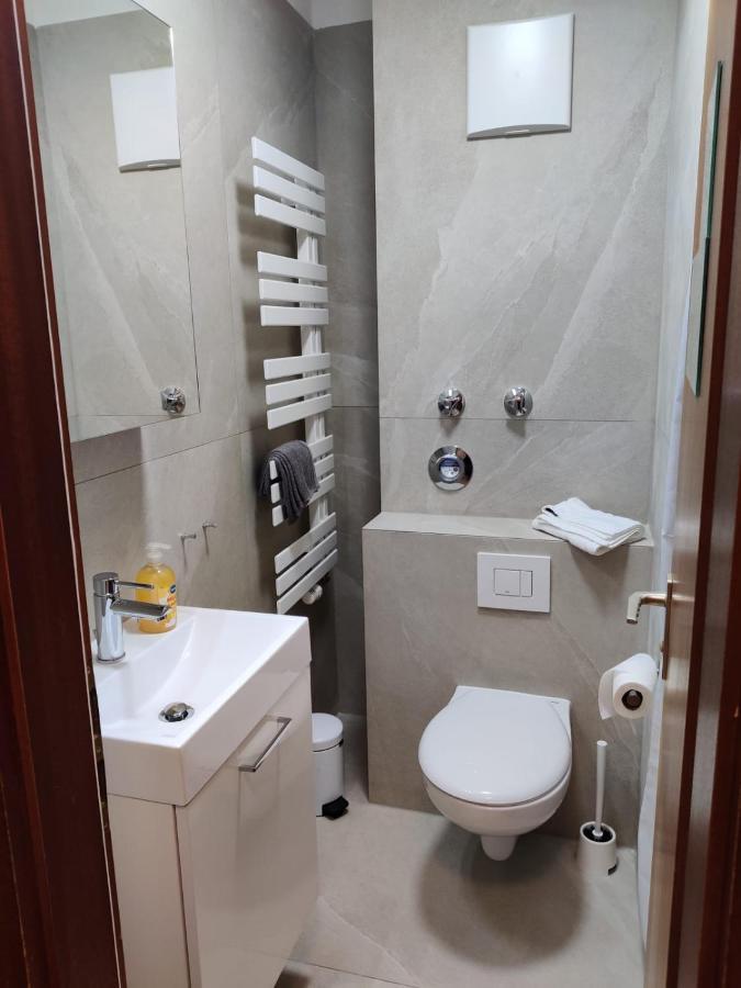 Schicke Wohnung In Stadtnaehe เวิร์ซบวร์ก ภายนอก รูปภาพ